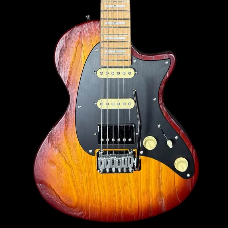 SIRE LARRY CARLTON I5S HSS SWAMP ASH 5 WAY IV STRAT KNOB TOBACCO SUNBURST ELECTRIC GUITAR