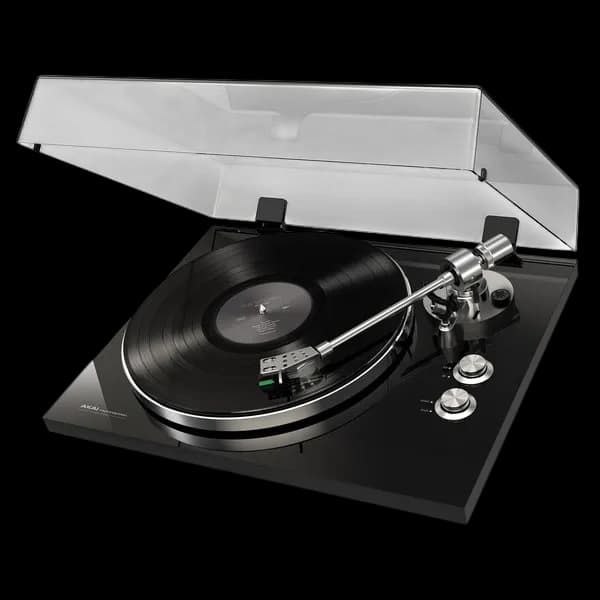AKAI BT500 BELT DRIVE TURNTABLE WITH BLUETOOTH
