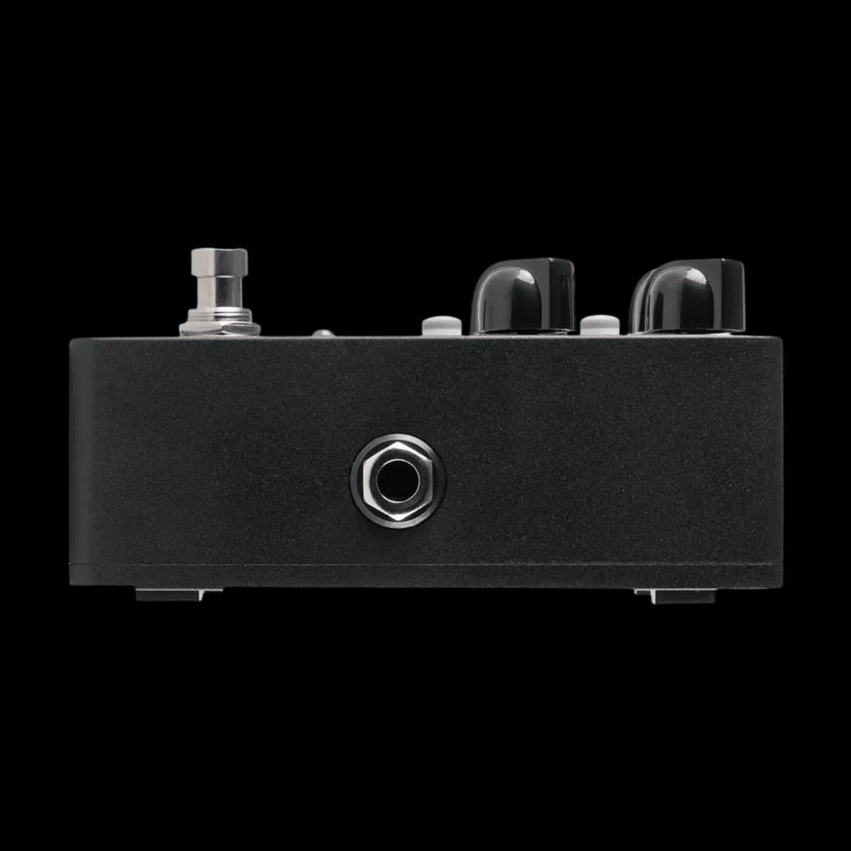 AMPEG CLASSIC ANALOG BASS PREAMP EFFECT PEDAL
